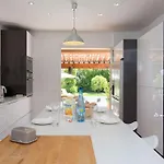 Spacious Cannes With Ac Throughout And Large Private Pool Villa Vallauris