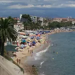 Spacious Cannes With Ac Throughout And Large Private Pool Villa