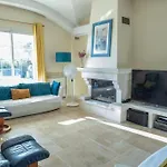 Spacious Cannes With Ac Throughout And Large Private Pool Villa Vallauris