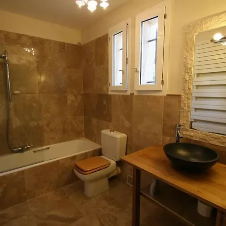 别墅 Spacious Cannes With Ac Throughout And Large Private Pool 瓦洛里