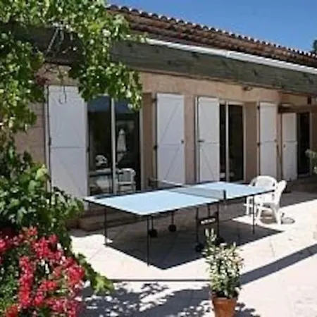 Spacious Cannes With Ac Throughout And Large Private Pool 瓦洛里