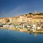 别墅 Spacious Cannes With Ac Throughout And Large Private Pool *