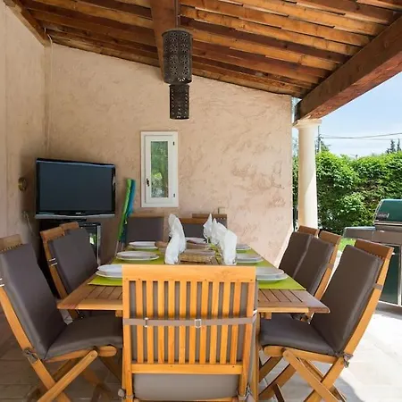 빌라 Spacious Cannes With Ac Throughout And Large Private Pool 발로리스