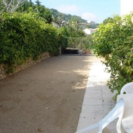 Spacious Cannes With Ac Throughout And Large Private Pool