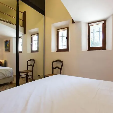 Spacious Cannes With Ac Throughout And Large Private Pool