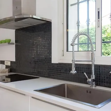 Spacious Cannes With Ac Throughout And Large Private Pool * Vallauris