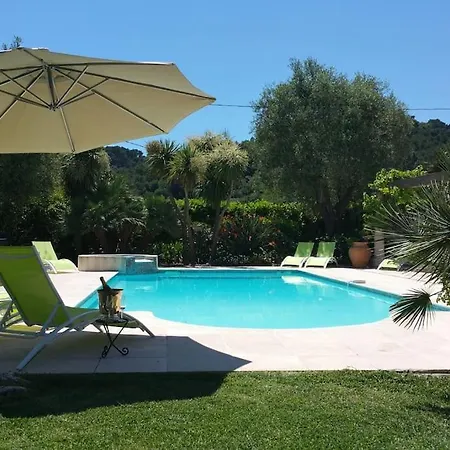 Spacious Cannes With Ac Throughout And Large Private Pool