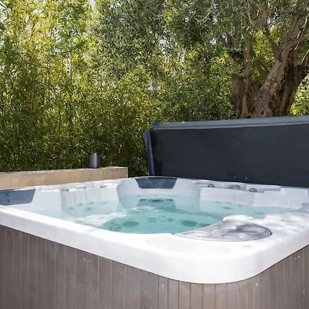 Spacious Cannes With Ac Throughout And Large Private Pool Villa