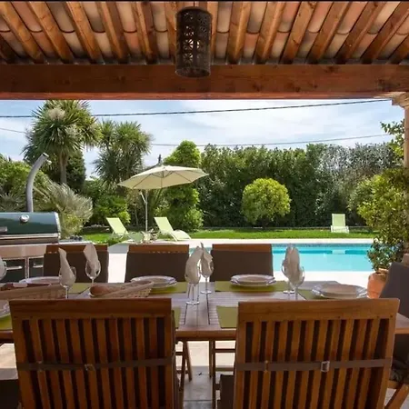 Spacious Cannes With Ac Throughout And Large Private Pool *