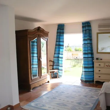 Spacious Cannes With Ac Throughout And Large Private Pool